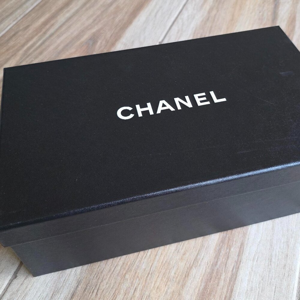 CHANEL Espadrilles Black-White Denim Slip-on Shoes Eur. 39 - Picture 16 of 16